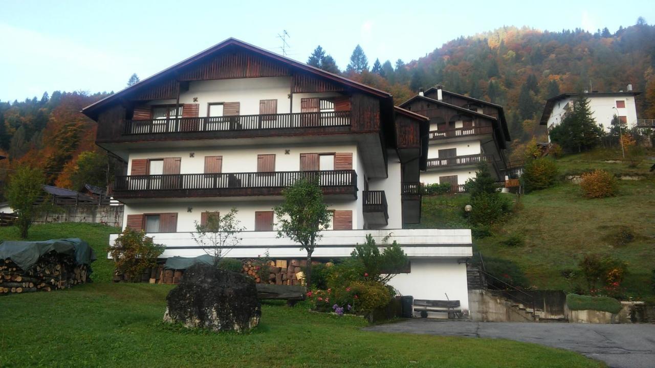 Appartamenti Dolomiti Colcerver Bagian luar foto
